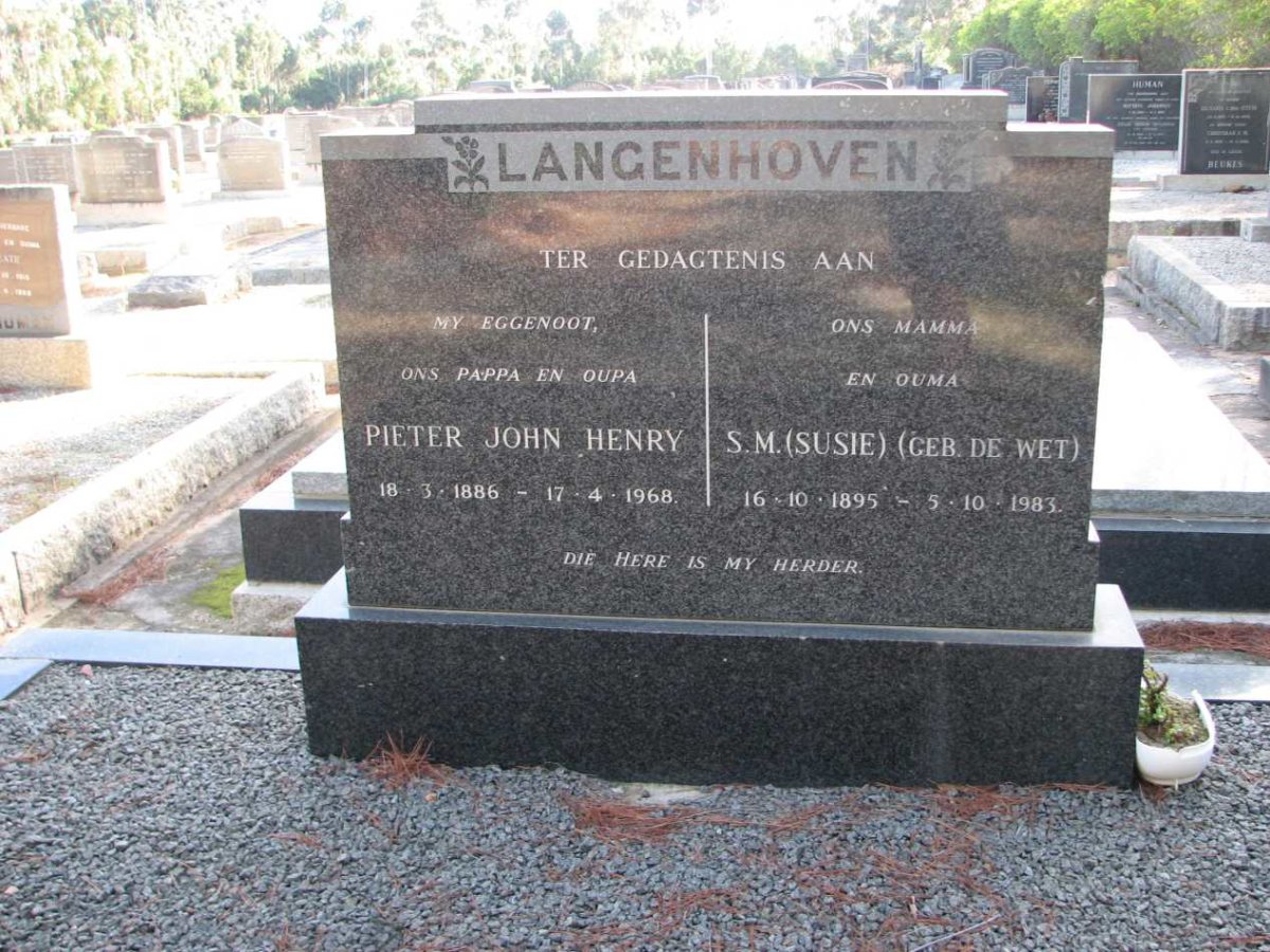 LANGENHOVEN Pieter Johan Henry 1886-1968 &amp; S.M. DE WET 1895-1983