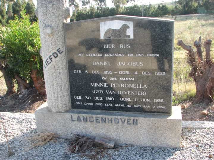 LANGENHOVEN Daniel Jacobus 1895-1953 &amp; Minnie Petronella VAN DEVENTER 1910-1996