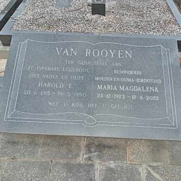 ROOYEN Harold E, van 1915-1980 &amp; Maria Magdalena 1923-2022