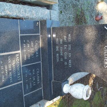 CILLIERS J.S. 1919-1992 :: CILLIERS M.E. 1922-1992 :: BADENHORST Francois van der Merwe 1924-1991