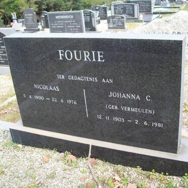 FOURIE Nicolaas 1900-1976 &amp; Johanna C. VERMEULEN 1903-1981