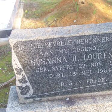 LOURENS Susanna H. nee SYFERT 1910-1954