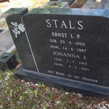 STALS Ernst L.P. 1903-1987 &amp; Johanna J. 1908-2001