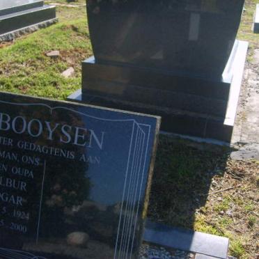 BOOYSEN Wilbur Edgar 1924-2000
