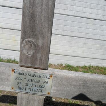 DEEZ Reynold Stephen 1946-2002