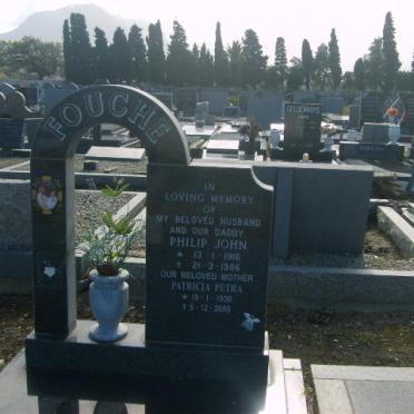 FOUCHE Philip John 1916-1986 &amp; Patricia Petra 1930-2000
