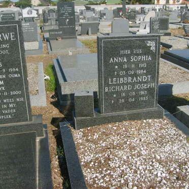 LEIBRANDT Richard Joseph 1913-1985 &amp; Anna Sophia 1912-1984