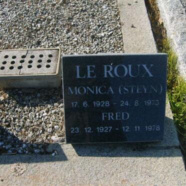 ROUX Fred, le 1927-1978 &amp; Monica STEYN 1928-1973