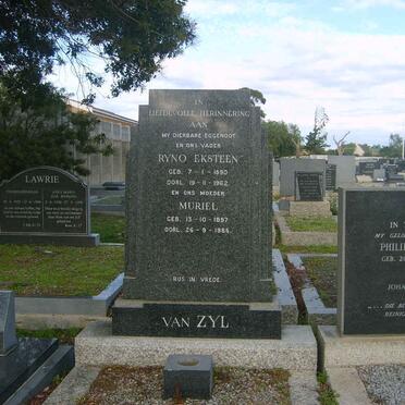 ZYL Ryno Eksteen, van 1890-1962 &amp; Muriel 1897-1985