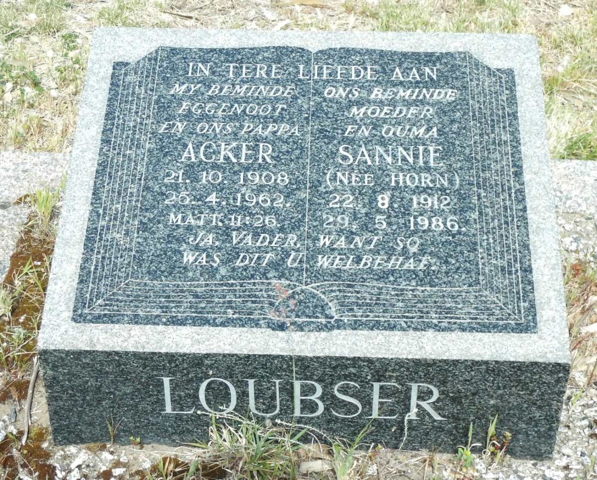 LOUBSER Acker 1908-1962 &amp; Sannie HORN 1912-1986