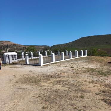 Western Cape, SWELLENDAM district, Barrydale, Doornriviers Valley 30_3, farm cemetery