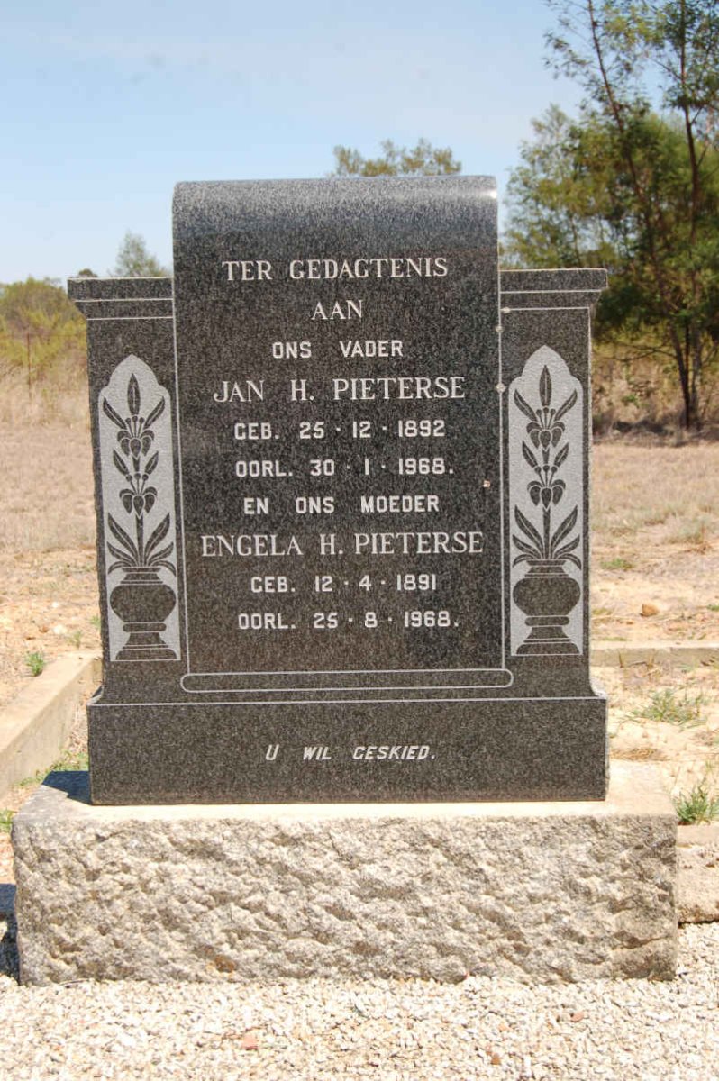 PIETERSE Jan H. 1892-1968 & Engela H. 1891-1968