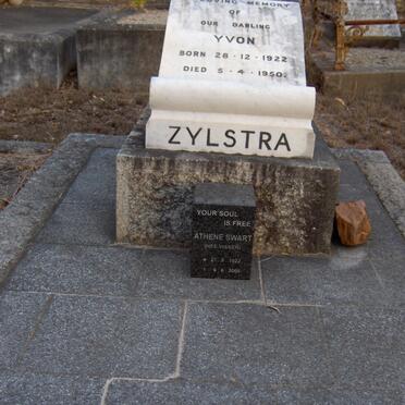 ZYLSTRA Yvon 1922-1950 :: SWART Athene nee VISSER 1922-2004