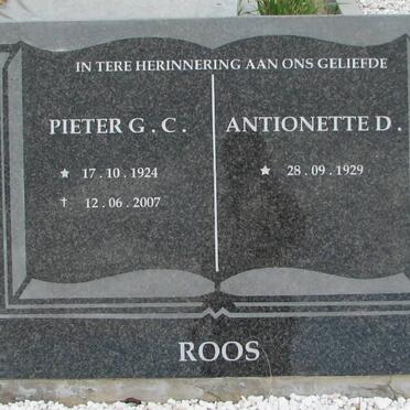 ROOS Pieter G.C. 1924-2007 &amp; Antoinette D. 1929-