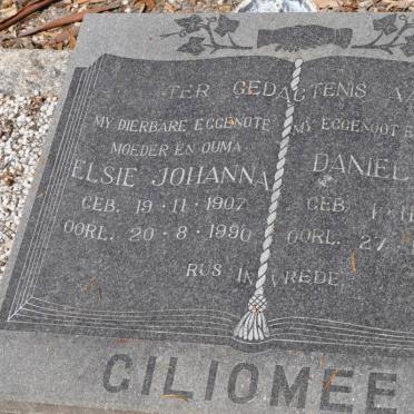 GILIOMEE Daniel J.S. 1904-1961 &amp; Elsie Johanna 1907-1990