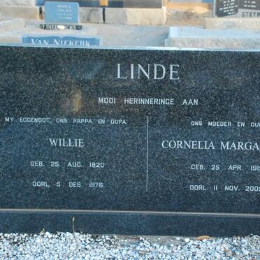 LINDE Willie 1920-1976 &amp; Cornelia Margaretha 1919-2005