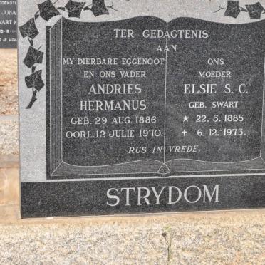 STRYDOM Andries Hermanus 1886-1970 &amp; Elsie S.C. SWART 1885-1973