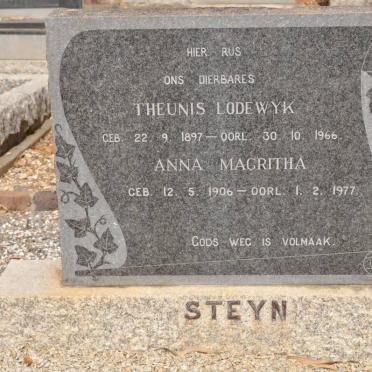STEYN Theunis Lodewyk 1897-1966 &amp; Anna Magritha 1906-1977