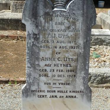UYS F.J. 1877-1927 &amp; Anna C. HEYNES 1886-1923