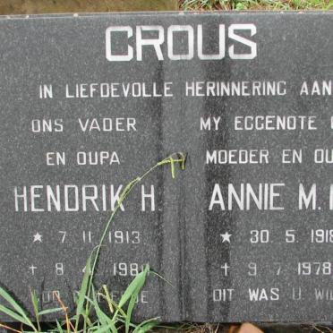 CROUS Hendrik H. 1913-1980 &amp; Annie M.M. 1918-1978
