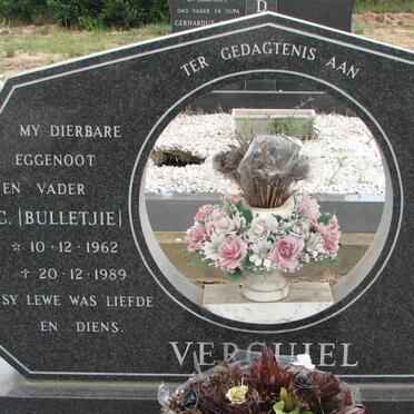 VER?UIEL W.C. 1962-1989