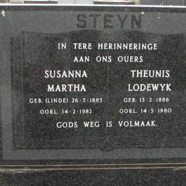 STEYN Theunis Lodewyk 1886-1980 &amp; Susanna Martha LINDE 1885-1982