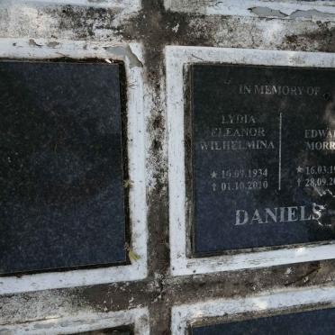 DANIELS Edward Morris 1931-2018 &amp; Lydia Eleanor Wilhelmina 1934-2010