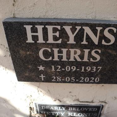 HEYNS Chris 1937-2020