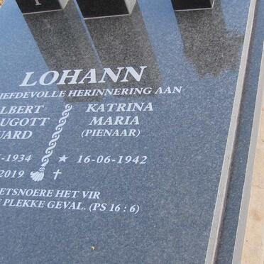 LOHANN Albert Traugott Eduard 1934-2019 &amp; Katrina Maria PIENAASR 1942-