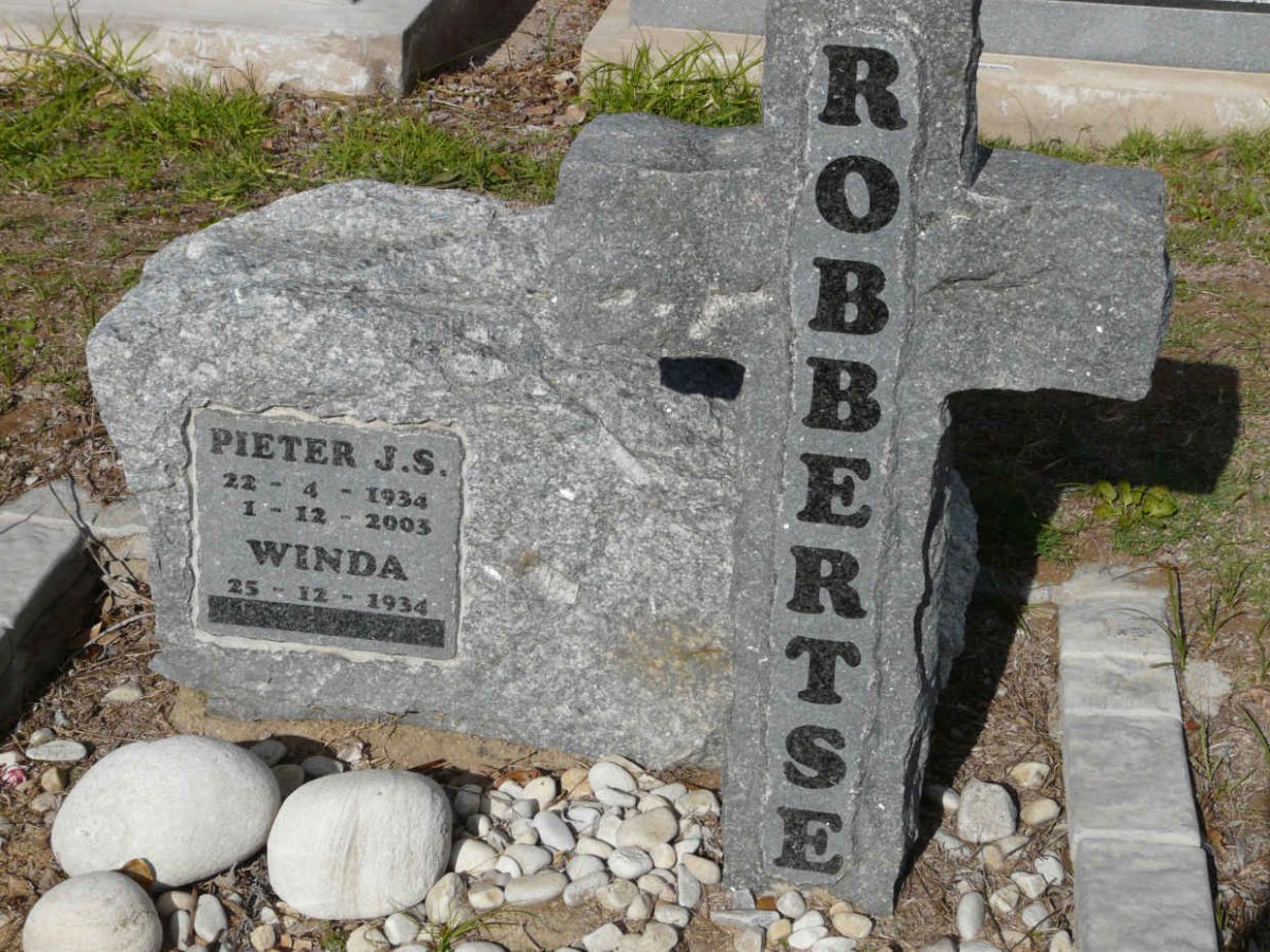 ROBBERTSE Pieter J.S. 1934-2003 &amp; Winda 1934-