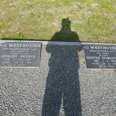 WESTHUIZEN Ockert Petrus, van der 1899-1991 &amp; Hester Dorothea 1924-2000