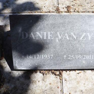 ZYL Danie, van 1937-2011