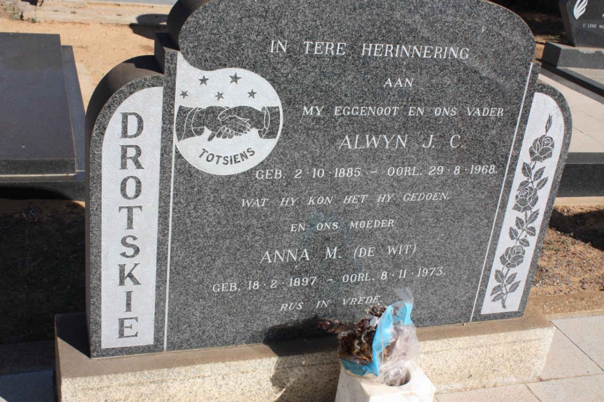 DROTSKIE Alwyn J.C. 1885-1968 &amp; Anna M. DE WIT 1897-1973