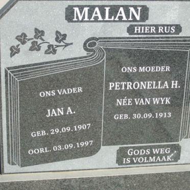 MALAN Jan A. 1907-1997 &amp; Petronella H. VAN WYK 1913-