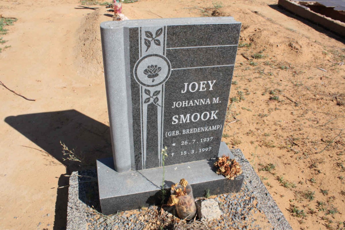 SMOOK Johanna M. nee BREDENKAMP 1937-1997 