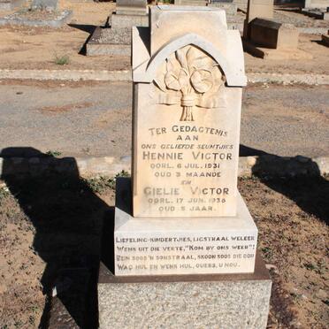 VICTOR Hennie -1931 :: VICTOR Gielie -1938