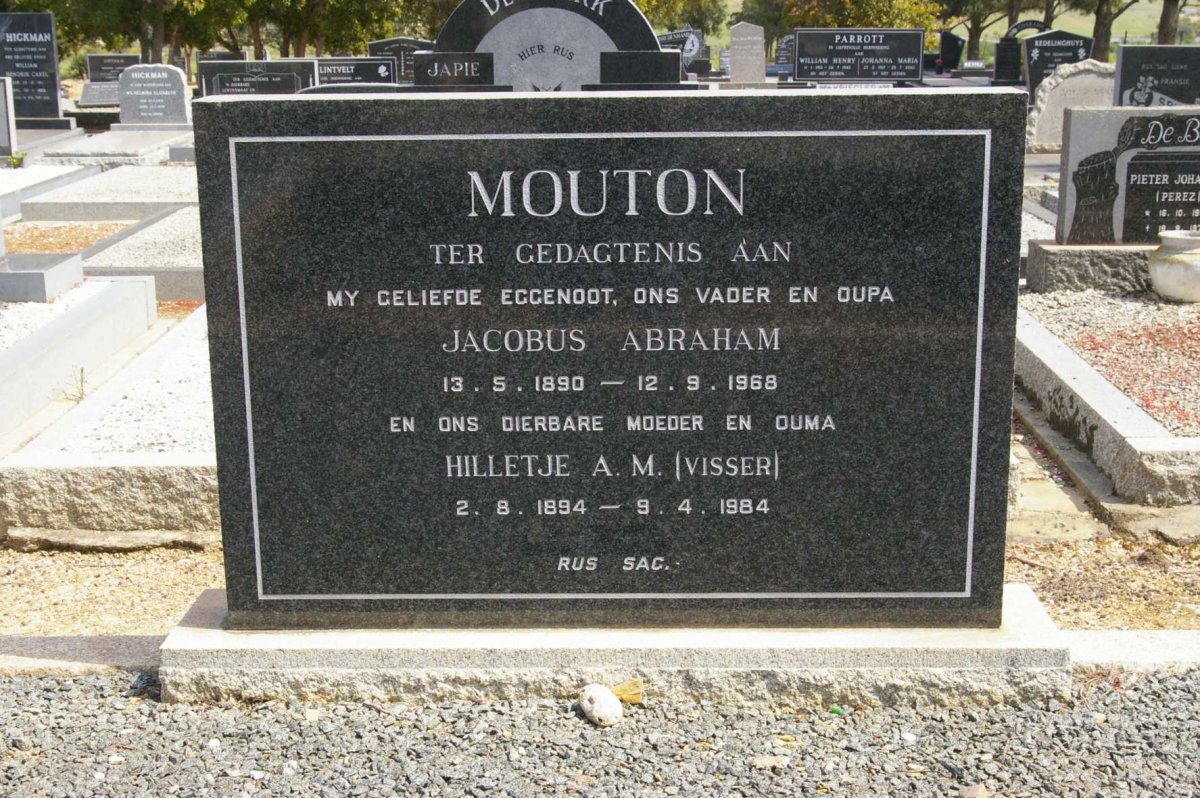 MOUTON Jacobus Abraham 1890-1968 & Hilletje A.M. VISSER 1894-1984