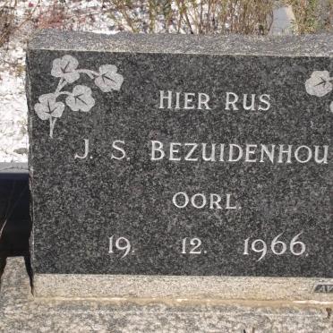 BEZUIDENHOUT J.S. -1966