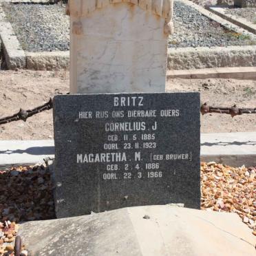 BRITZ Cornelius J. 1885-1923 &amp; Magaretha M. BRUWER 1886-1966 