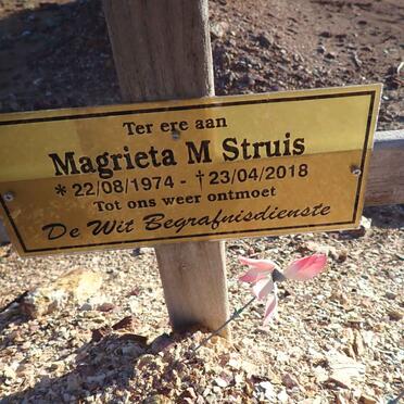 STRUIS Magrieta M. 1974-2018