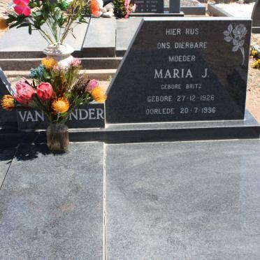 TONDER Maria J., van nee BRITZ 1926-1996