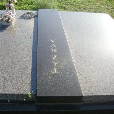 ZYL, van