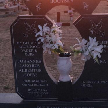 BOOYSEN Johannes Jakobus Albertus 1963-2016 &amp; Sera 1966-