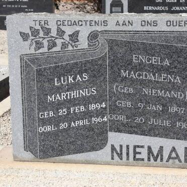 NIEMAND Likas Marthinus 1894-1964 &amp; Engela Magdalena NIEMAND 1897-1963