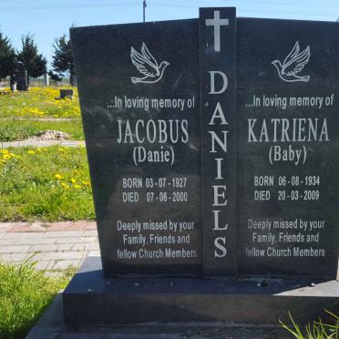 DANIELS Jacobus 1927-2000 &amp; Katriena 1934-2009