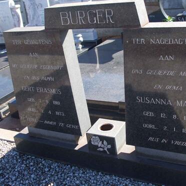 BURGER Gert Erasmus 1919-1973 &amp; Susanna Maria 1921-1988