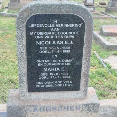 LAUBSCHER Nicolaas E.J. 1880-1958 &amp; Maria E. 1906-2003