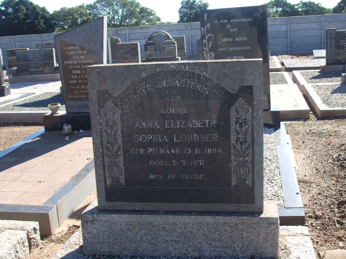 LOUBSER Anna Elizabeth Sophia nee PIENAAR 1894-1971