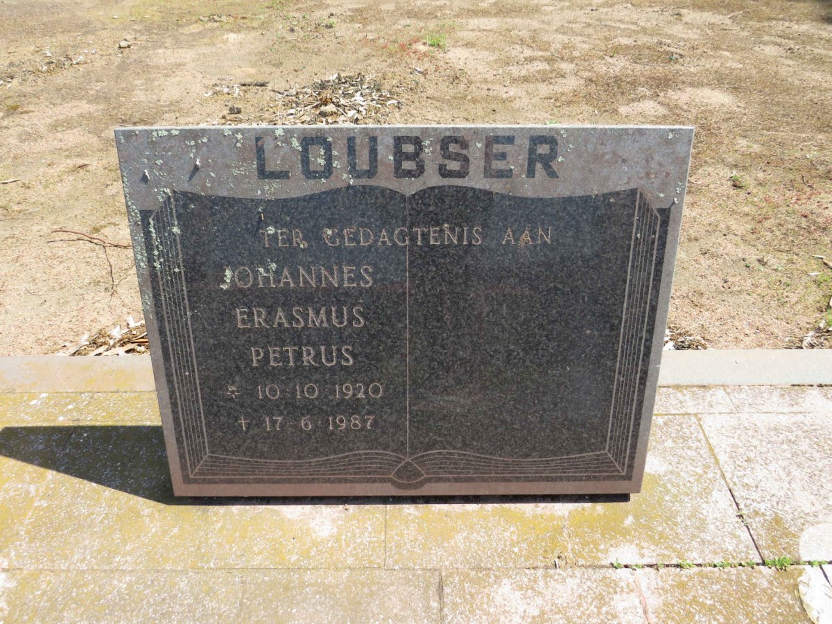 LOUBSER Johannes Erasmus Petrus 1920-1987