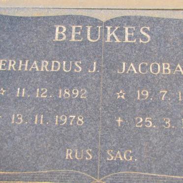 BEUKES Gerhardus J. 1892-1978 &amp; Jacoba E. 1903-1984